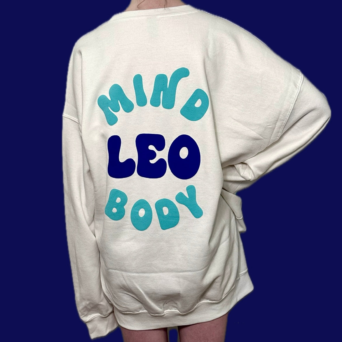 Leo Puff Print Crewneck